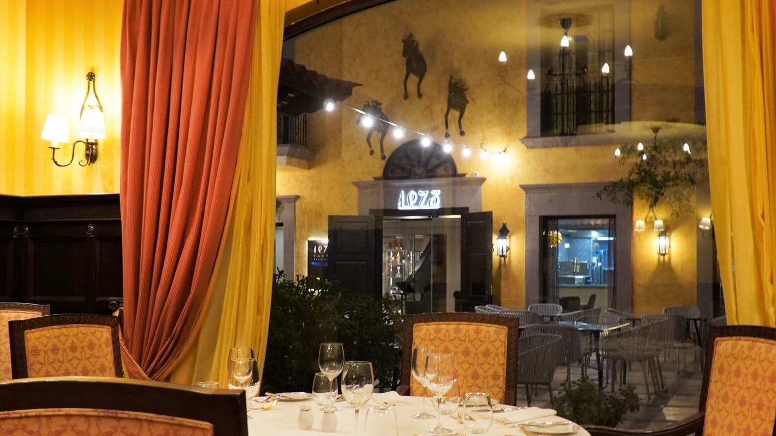 restaurants-t-i-z-i-a-n-o