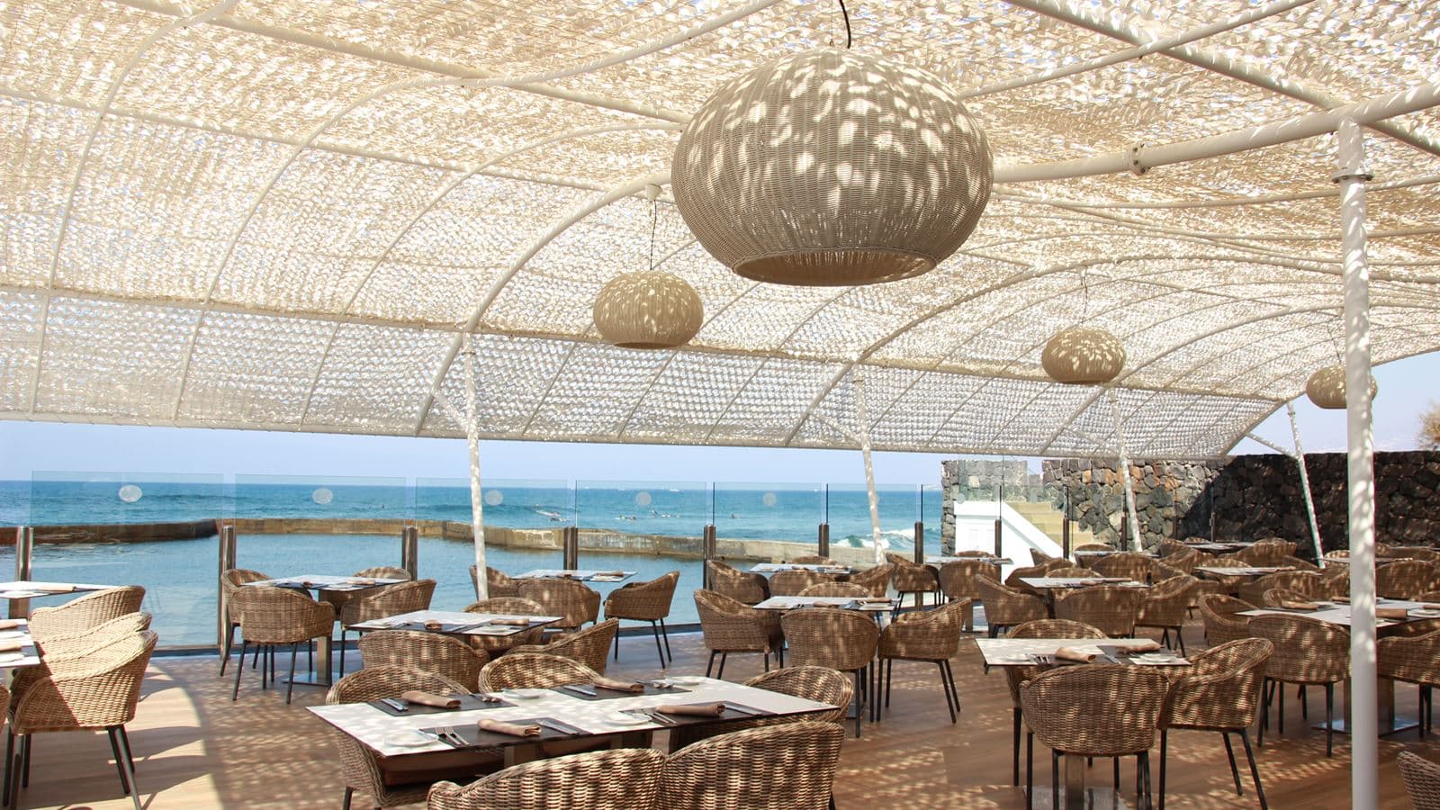 restaurants-o-a-b-e-a-c-h-c-l-u-b