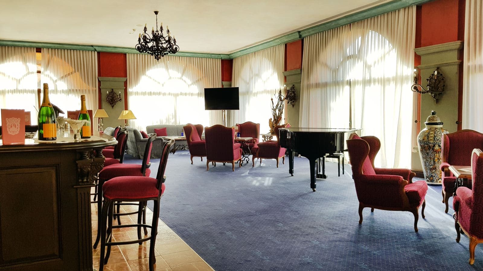 bars-lobby-bar