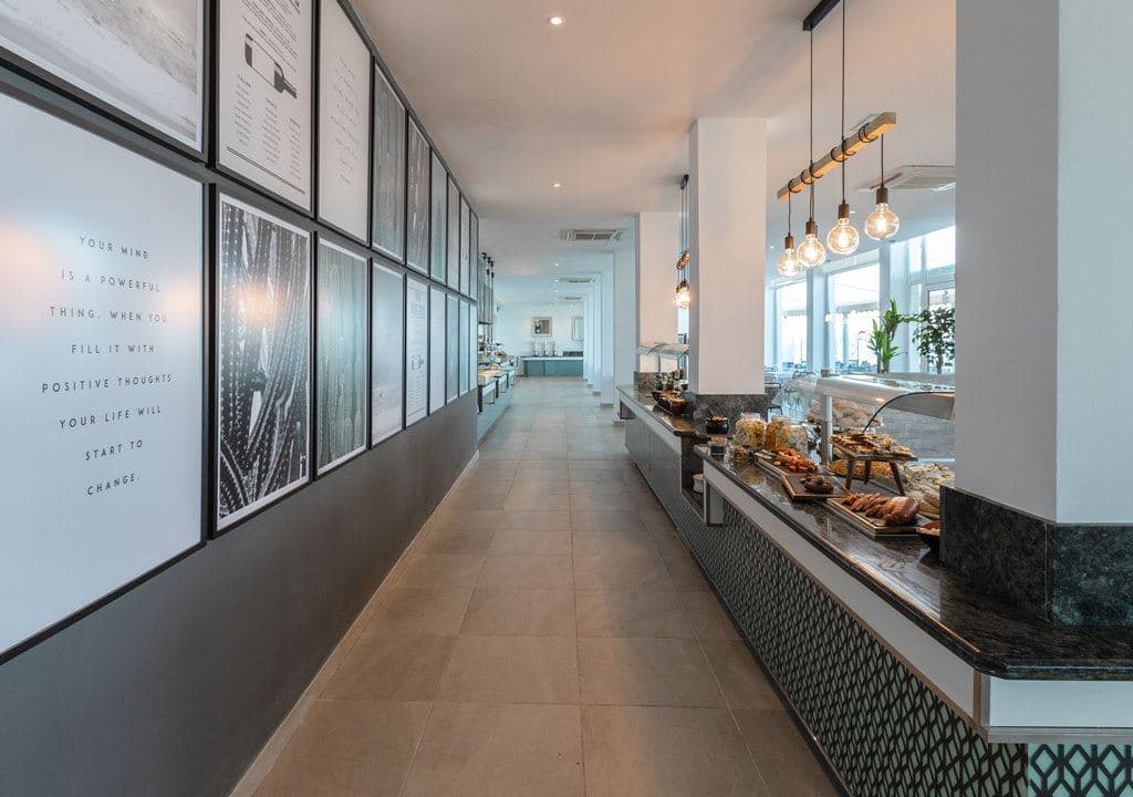 restaurants-dining-room