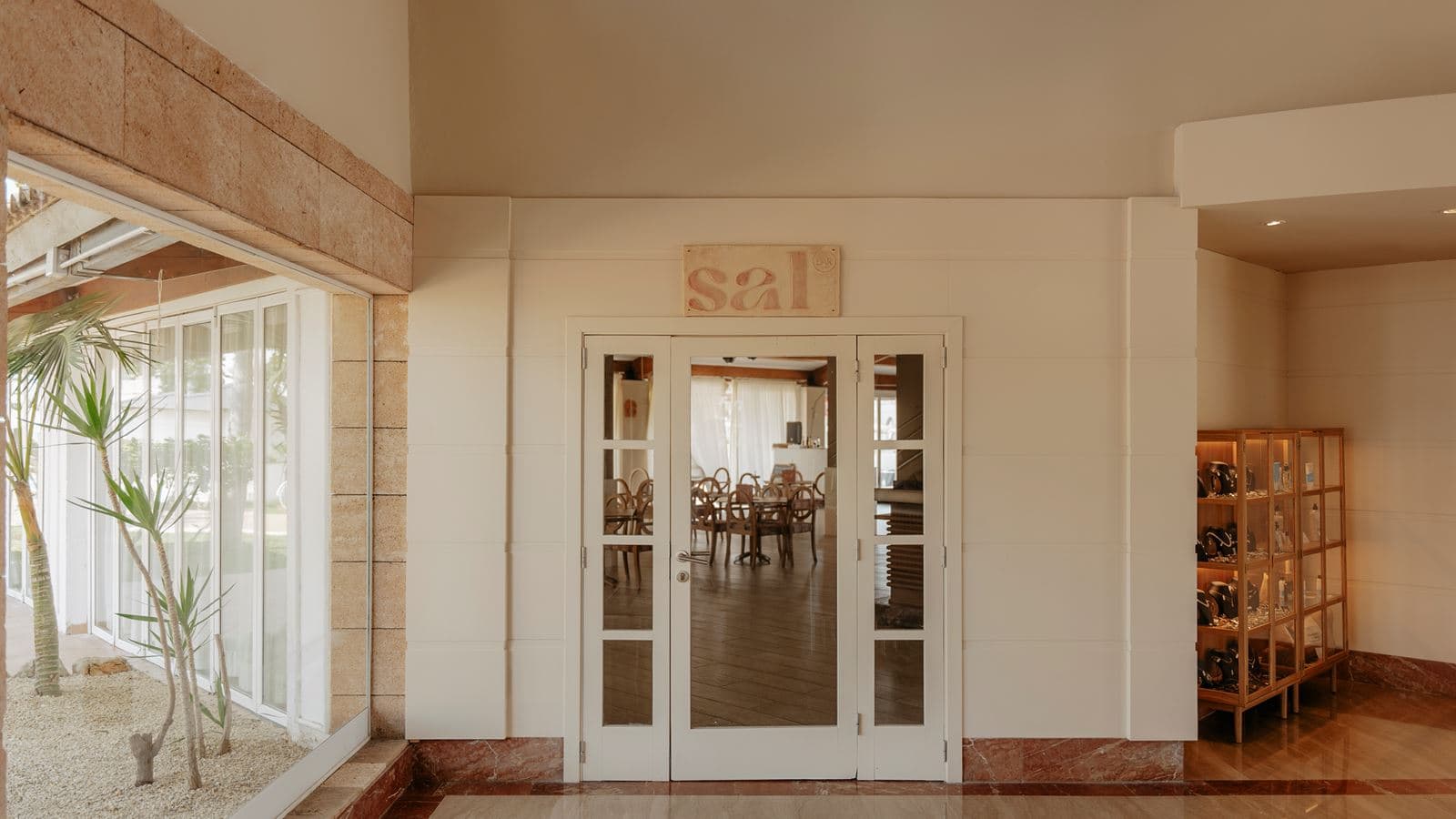 bars-bar-cafeteria