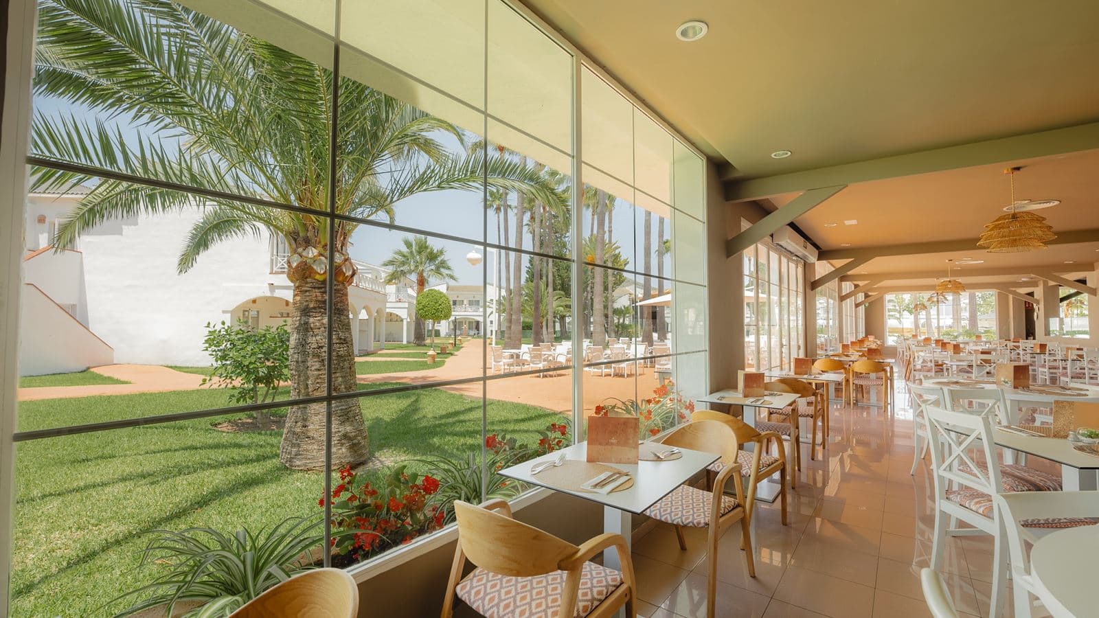 restaurants-buffet-restaurant