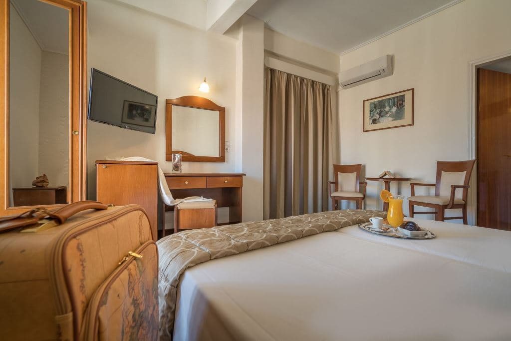 rooms-comfort-twin-or-double-room