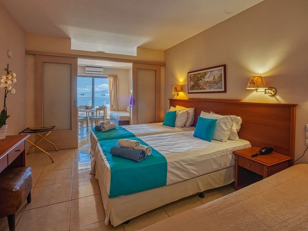 rooms-family-apartment