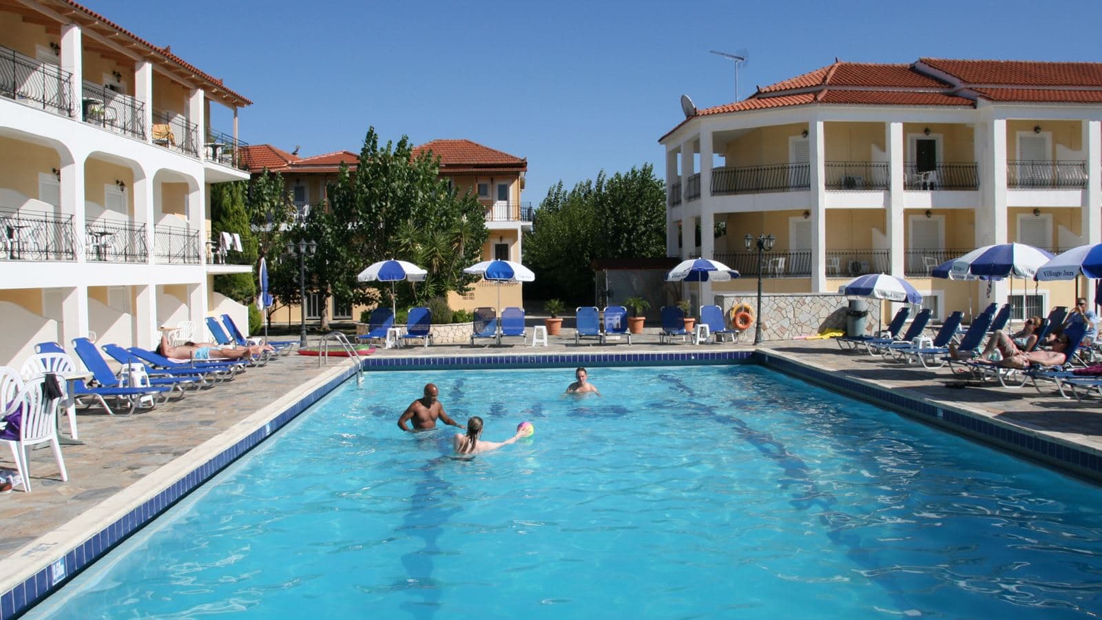 pools-outdoor-pool