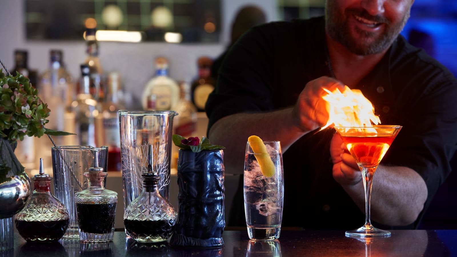 bars-main-bar-sellas