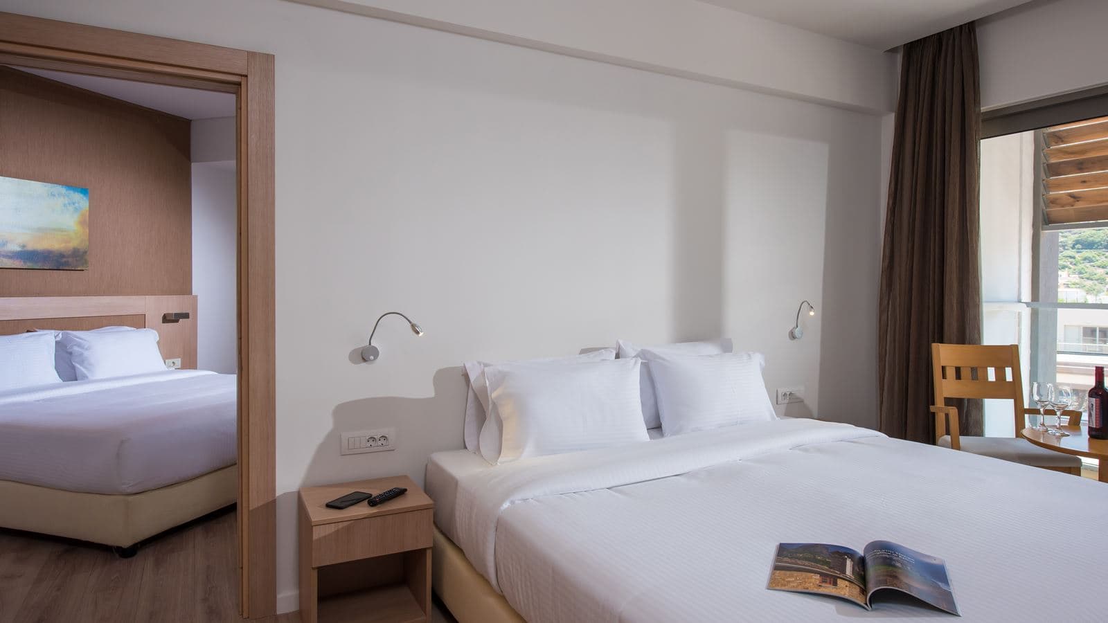 rooms-comfort-family-2-bedrooms-land-view