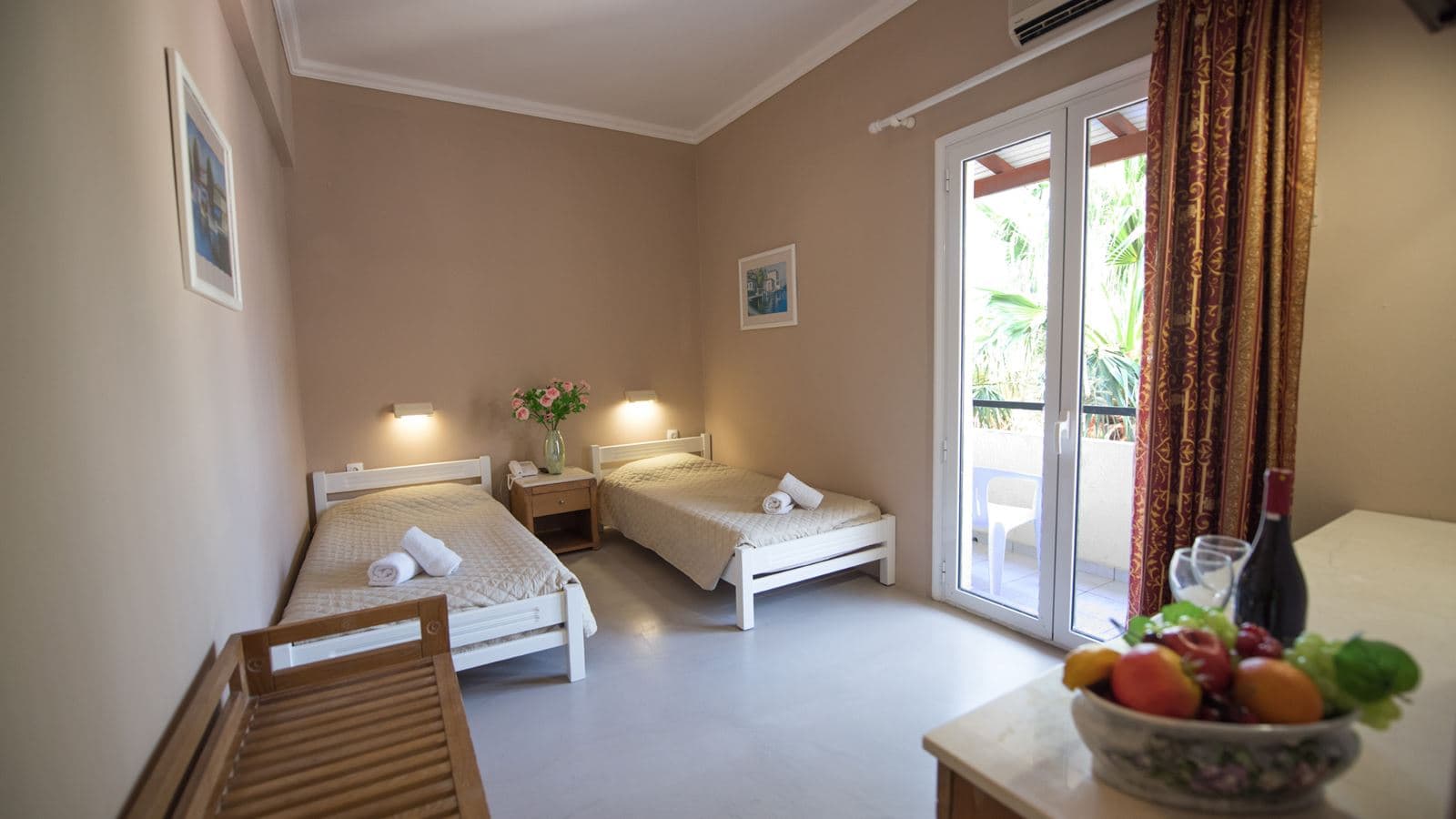 rooms-double-room-sea-view