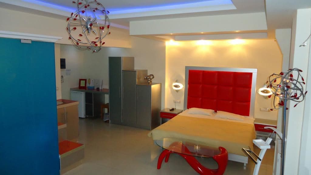 rooms-apartment-sea-view-1-bedroom-with-balcony