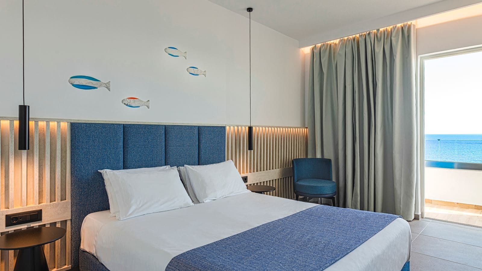 rooms-double-room-side-sea-view