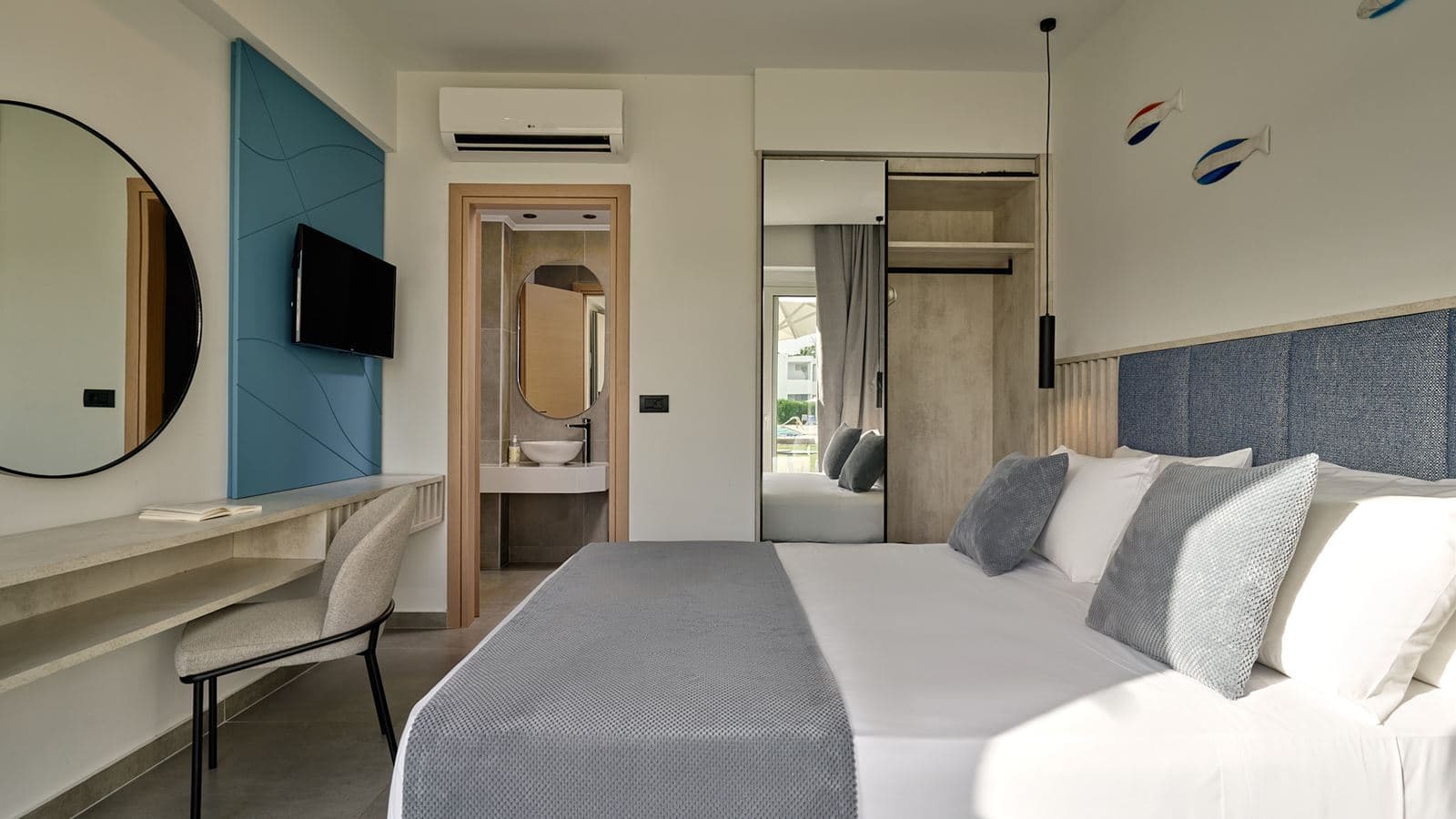 rooms-double-annex-balcony-or-terrace