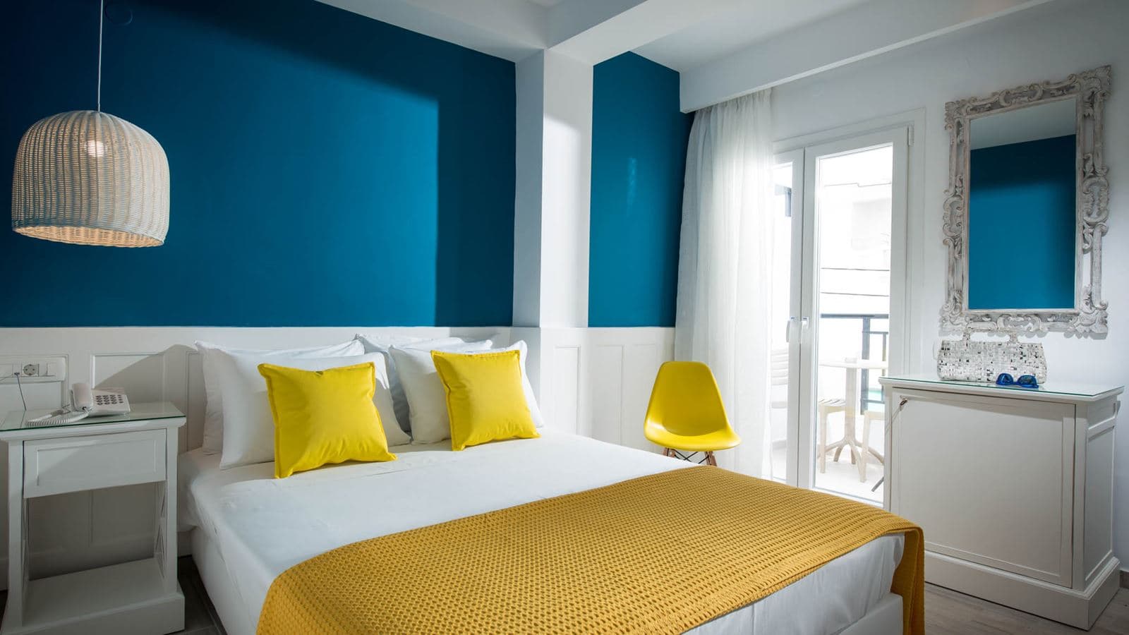 rooms-single-room
