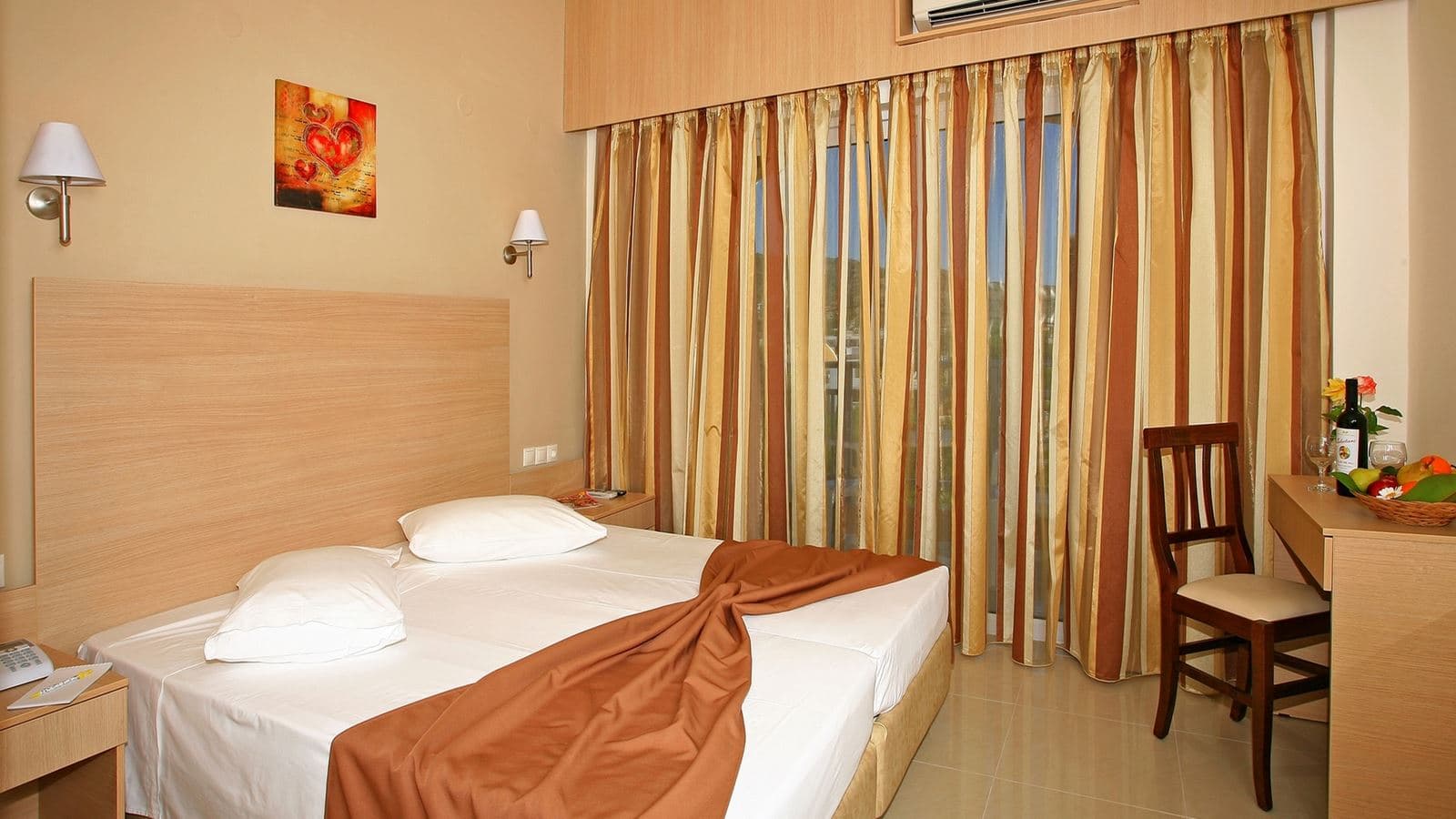 rooms-double-room