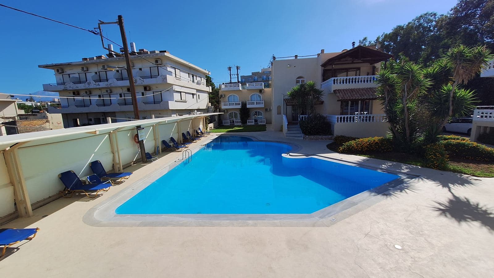 pools-outdoor-pool