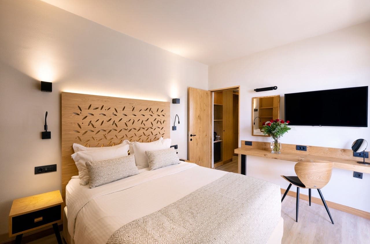 rooms-family-room
