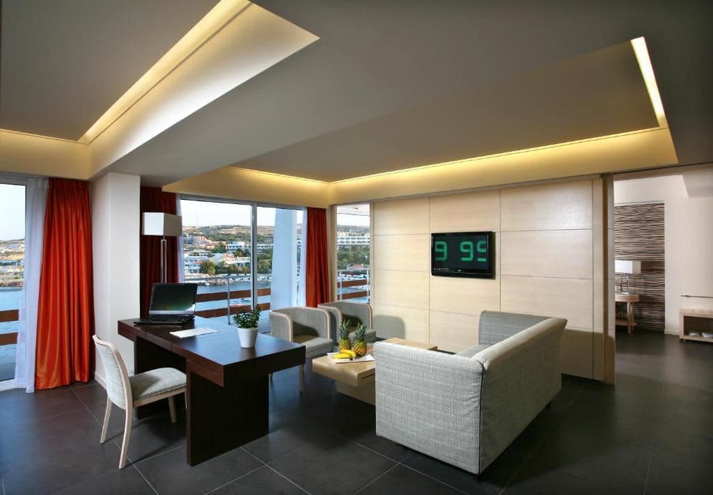 rooms-royal-suite