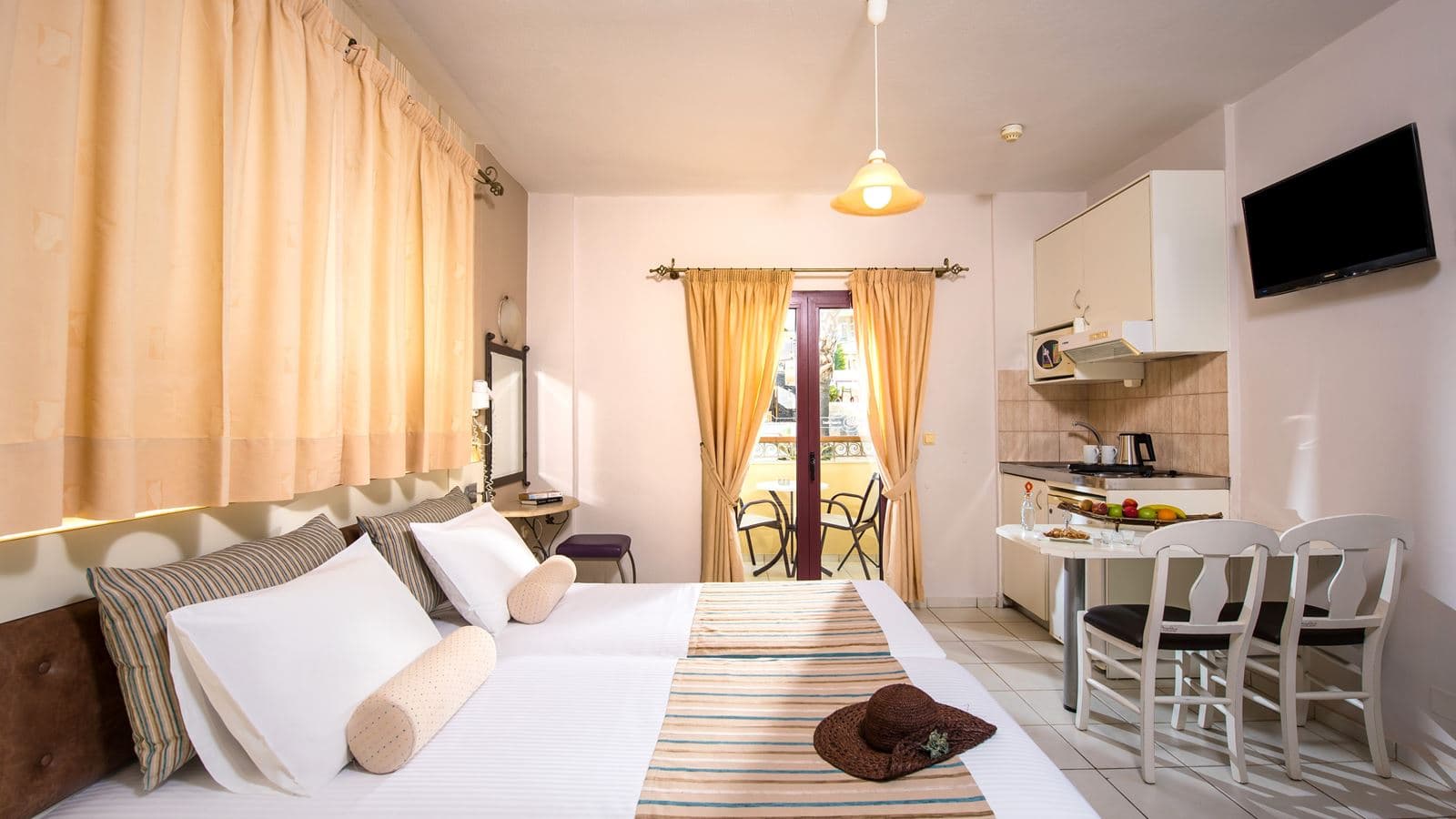 rooms-studio-double