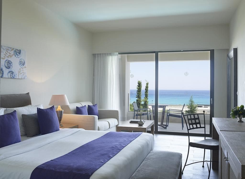 rooms-princess-sea-front-with-balcony