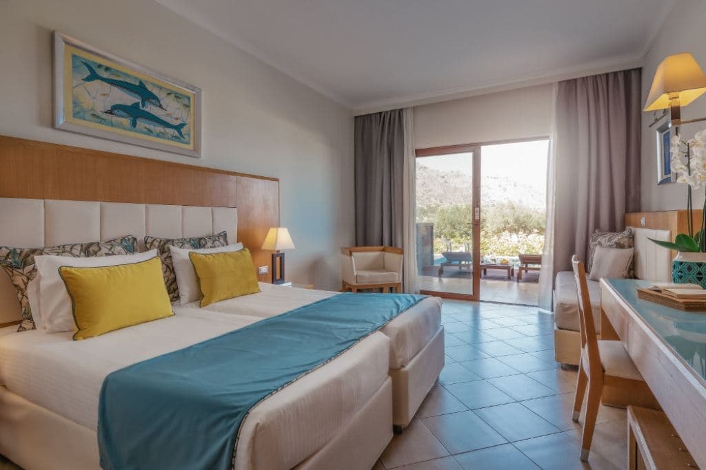 rooms-superior-private-pool-gv