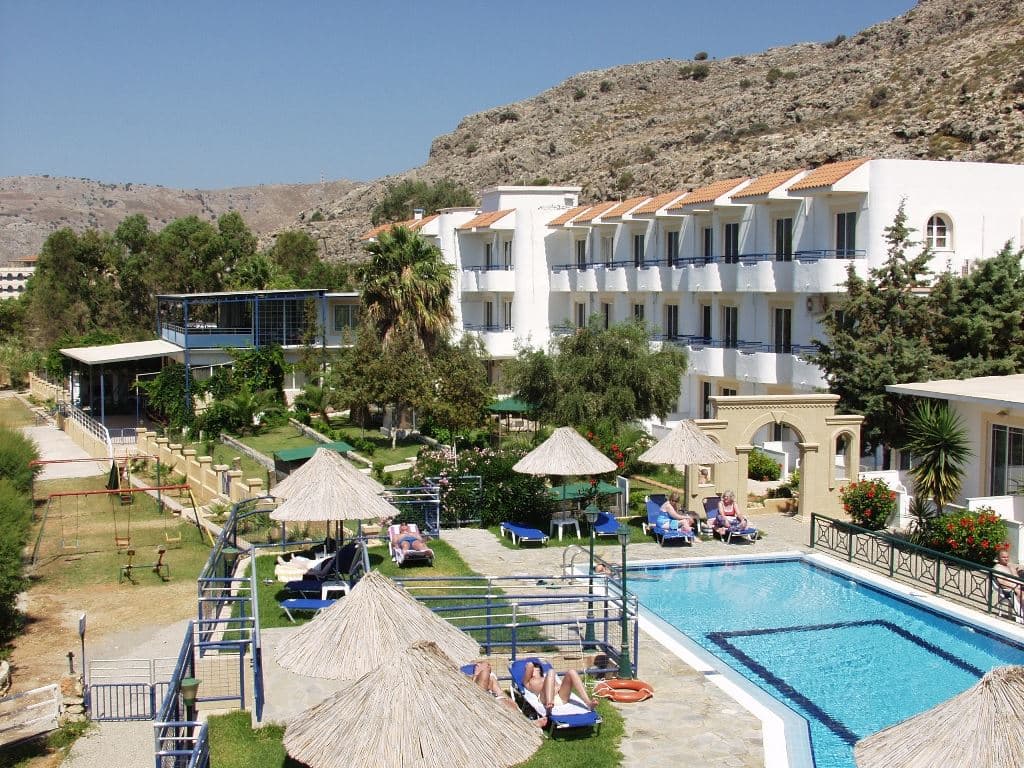 pools-outdoor-pool