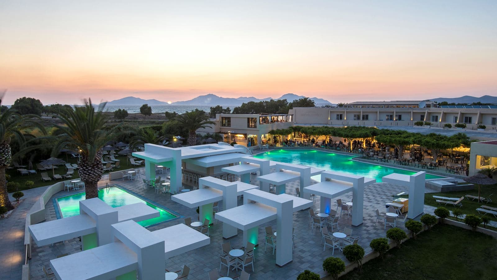 bars-pool-bar-1