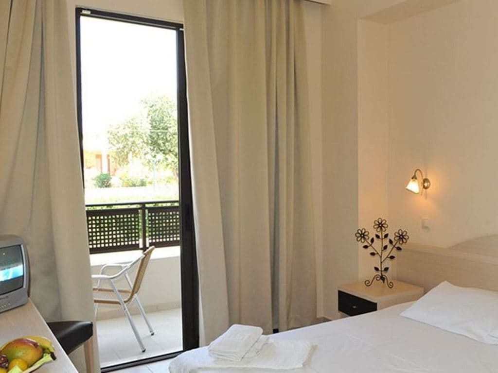 rooms-superior-room