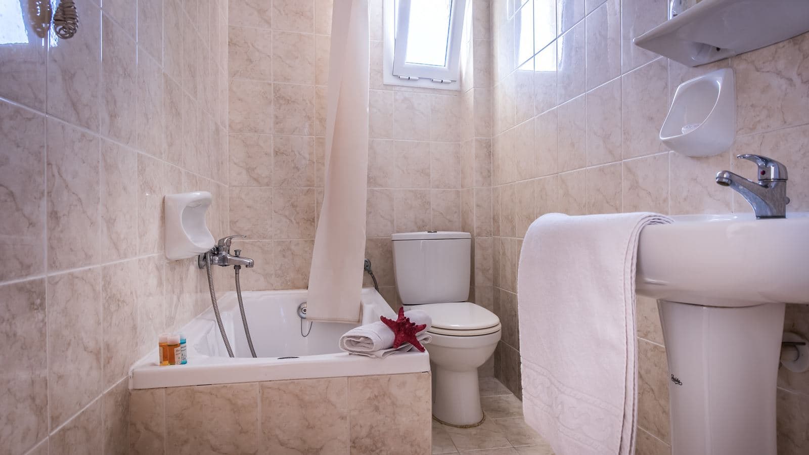 rooms-junior-suite