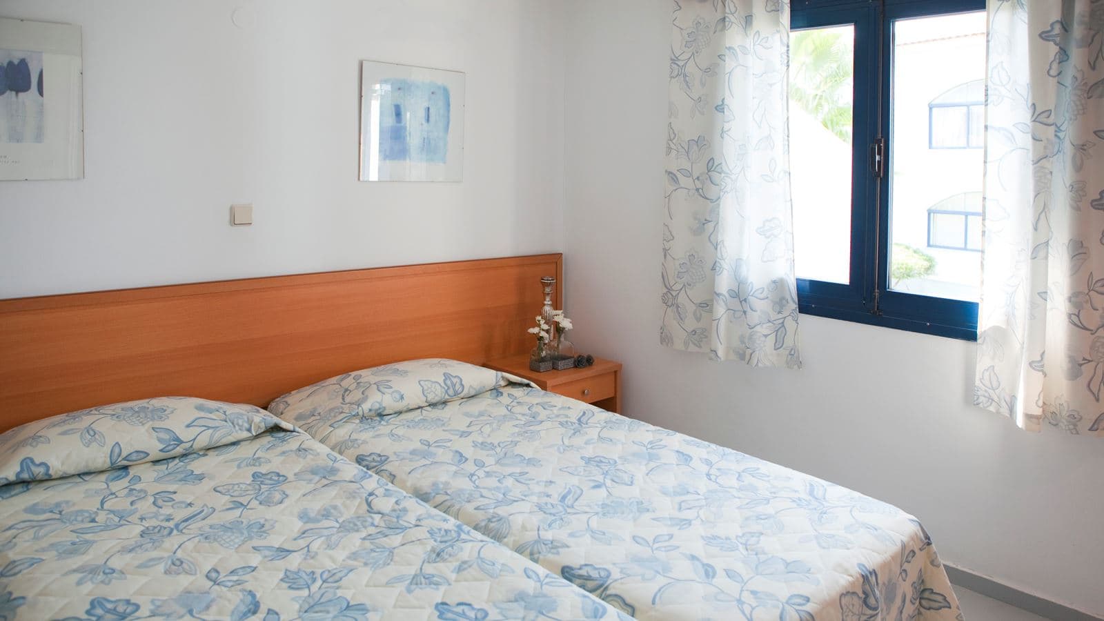 rooms-2-bedrooms-apartment