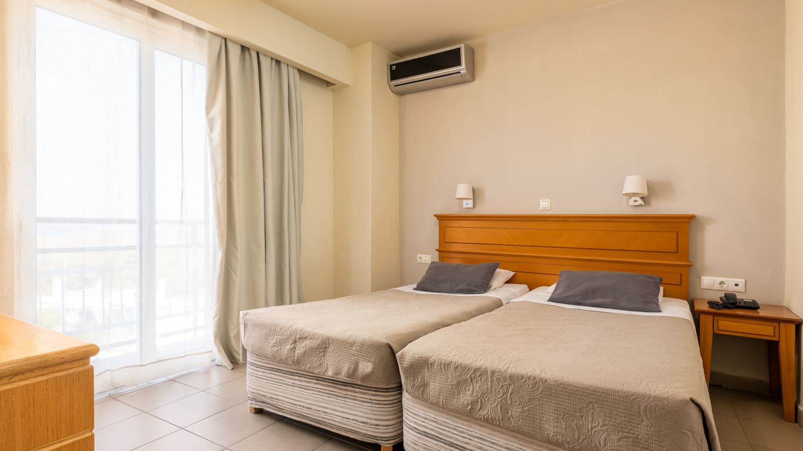 rooms-double-room