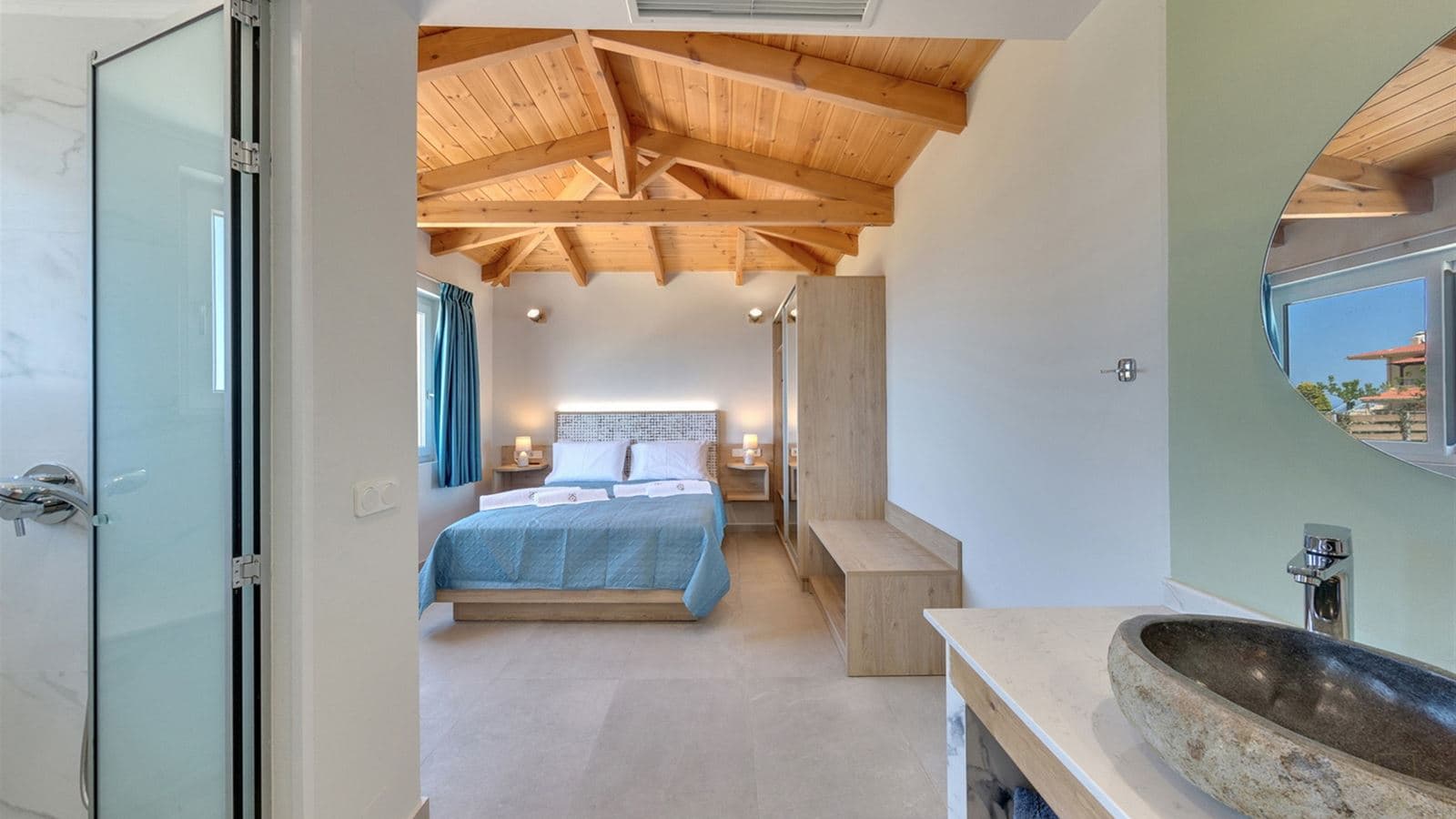 rooms-elite-seasview-double-suite-bb