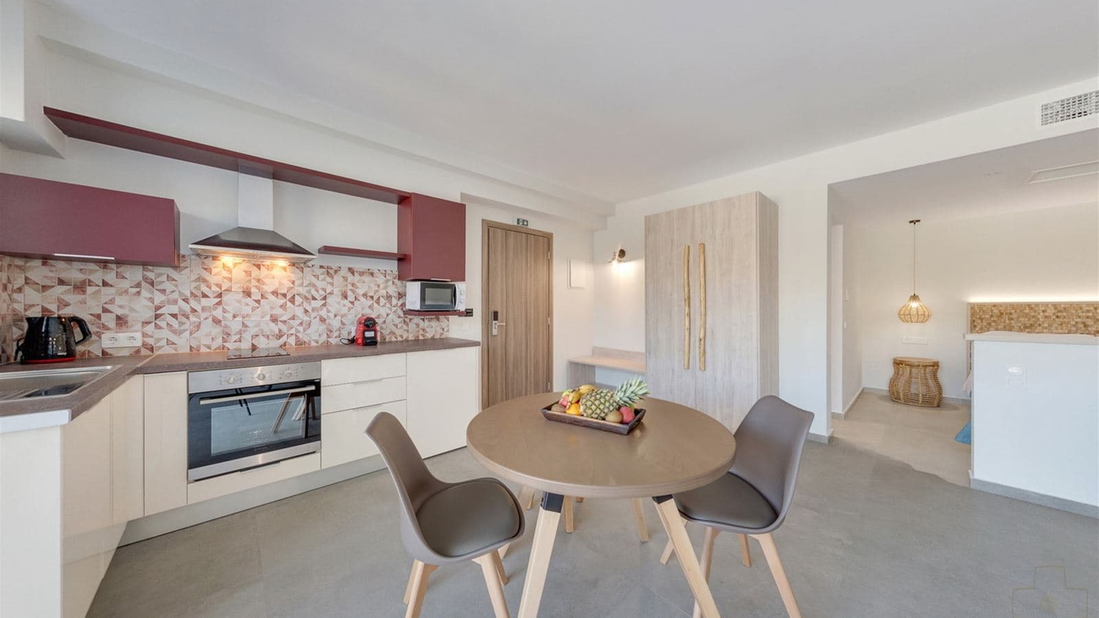 rooms-deluxe-double-suite-with-private-pool-sea-view-bb