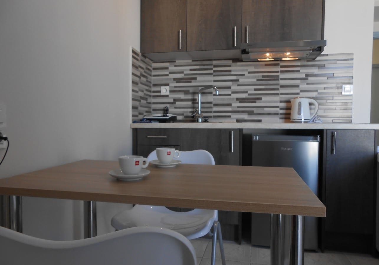rooms-studio-apartment-city-view-balcony