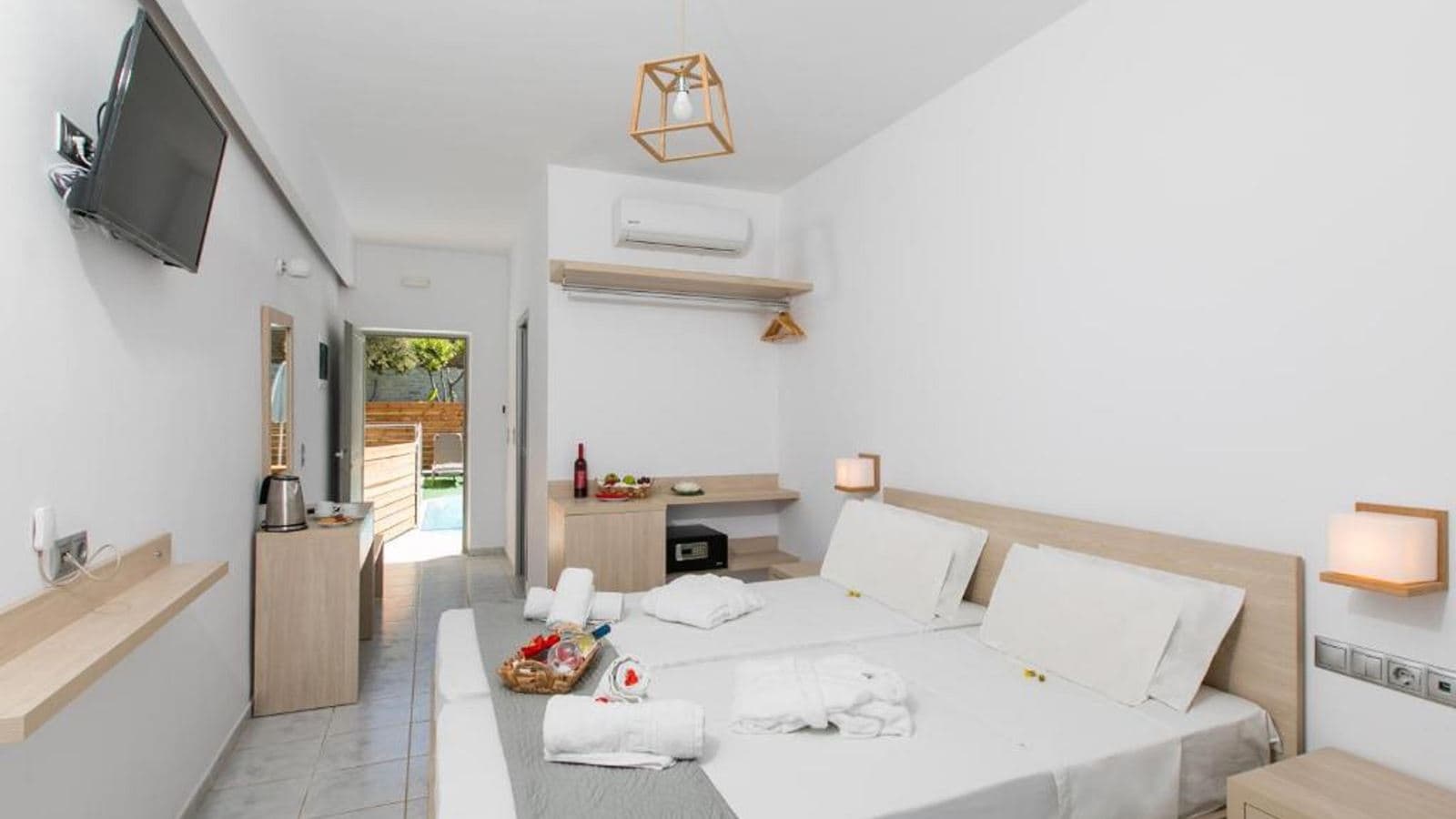 rooms-superior-double-private-pool