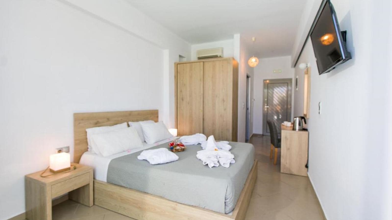 rooms-superior-double-jacuzzi