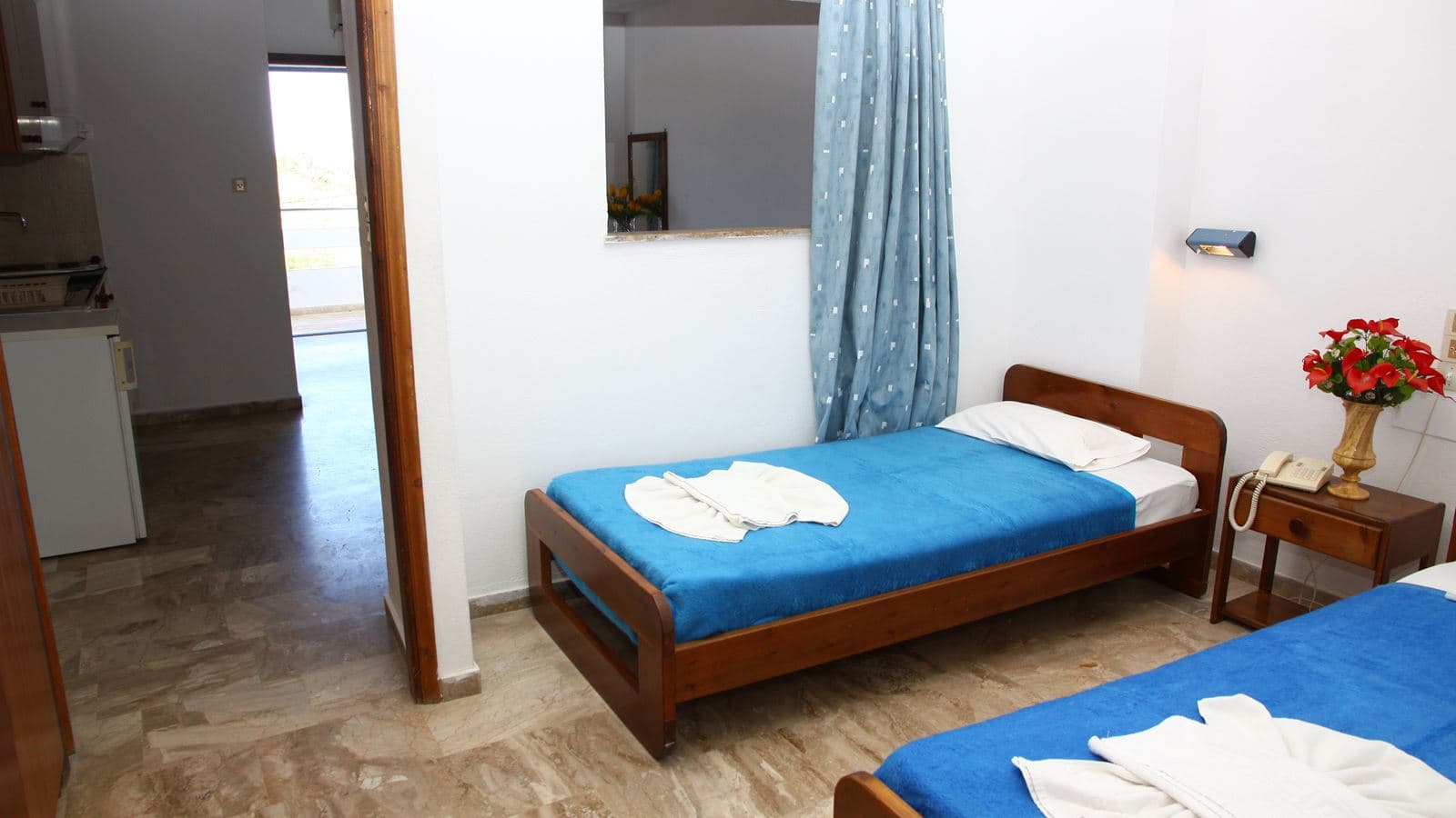 rooms-family-room-standard