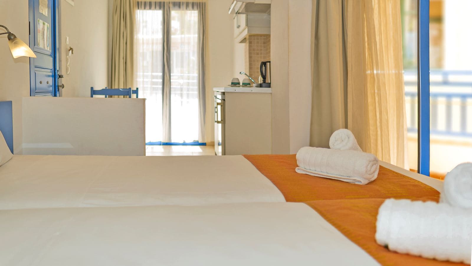 rooms-double-room