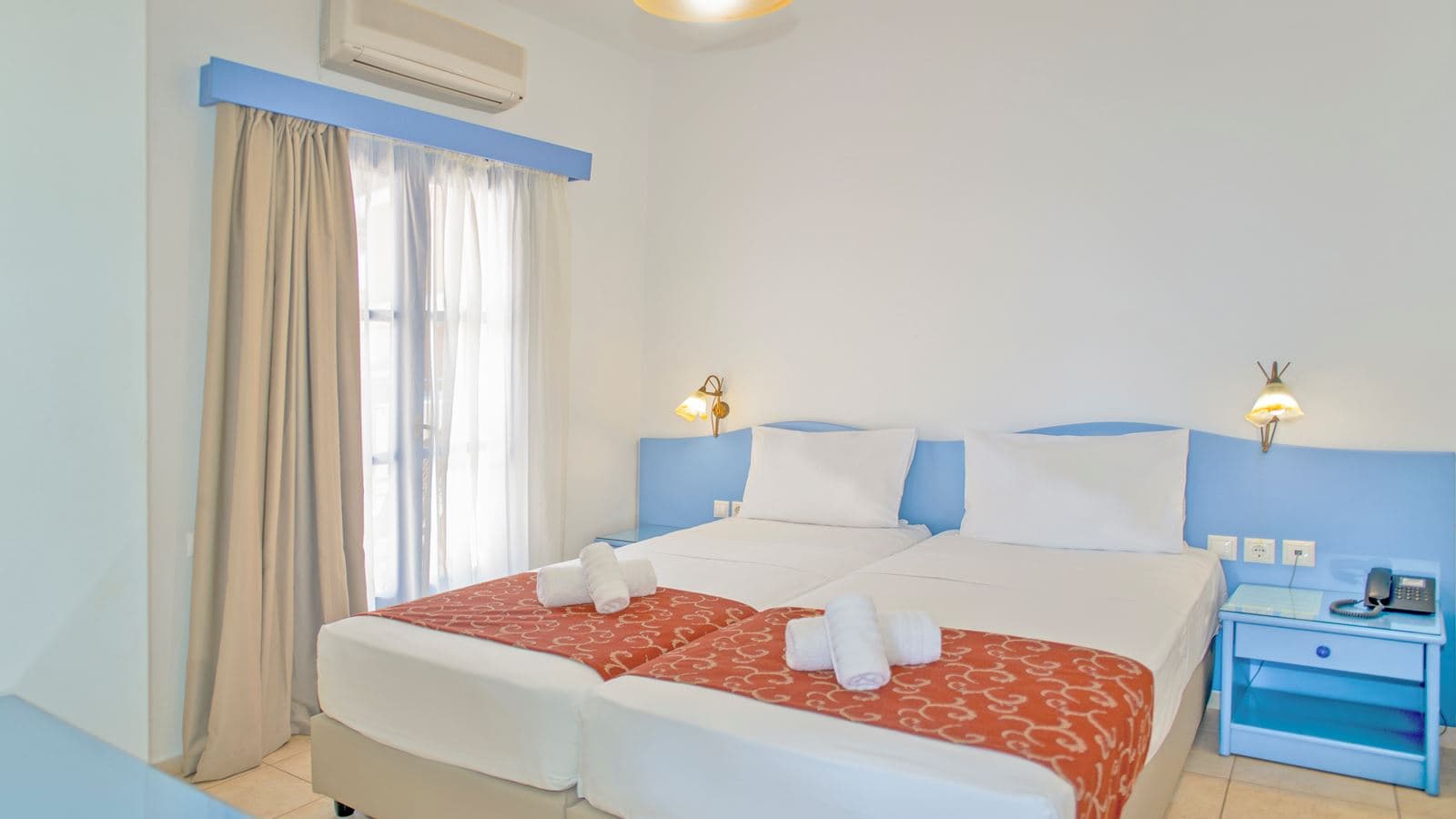 rooms-triple-room