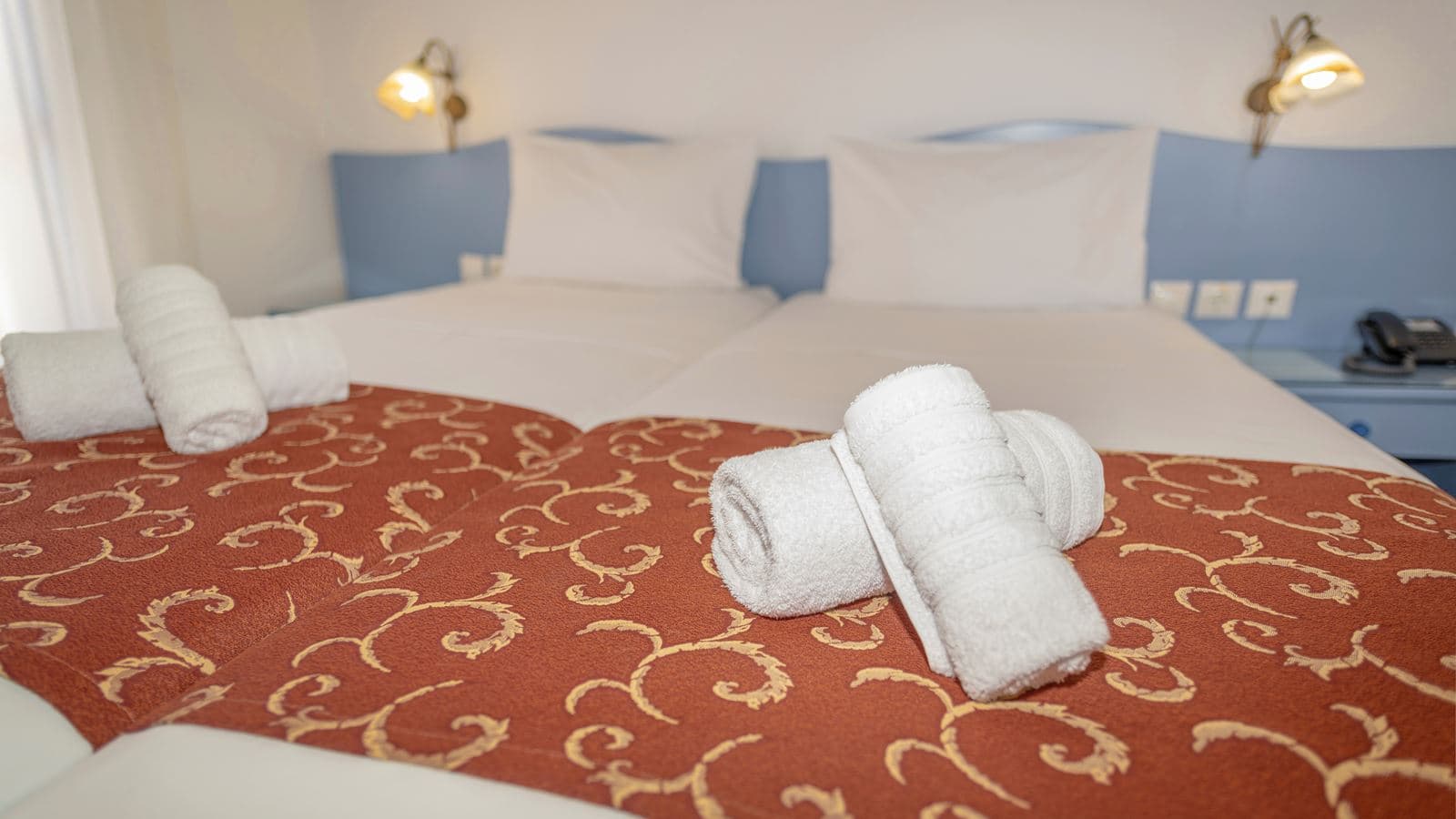 rooms-triple-room
