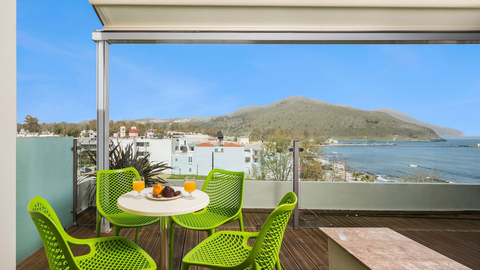 rooms-junior-suite-seaview-balcony