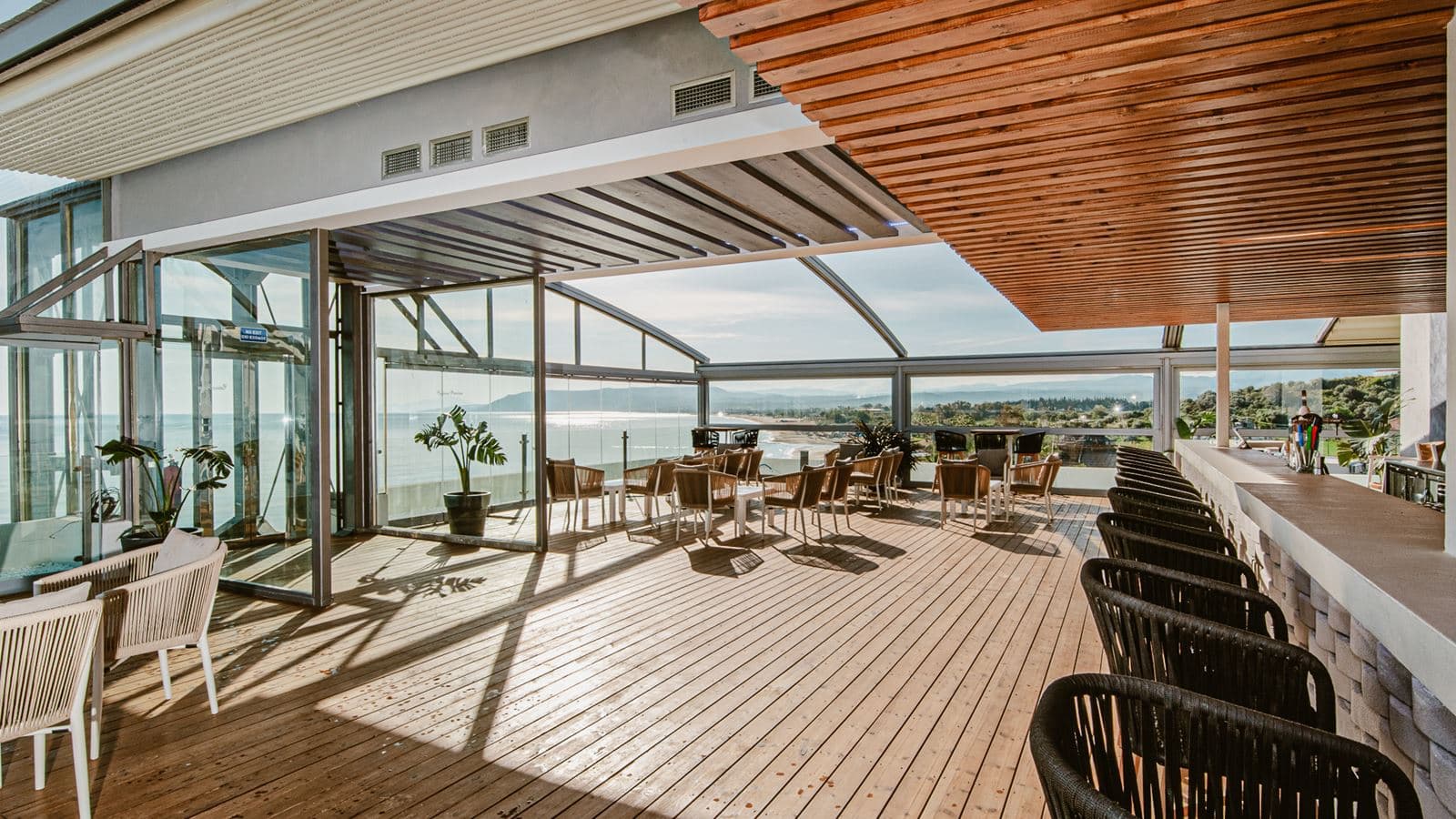 bars-panorama-bar