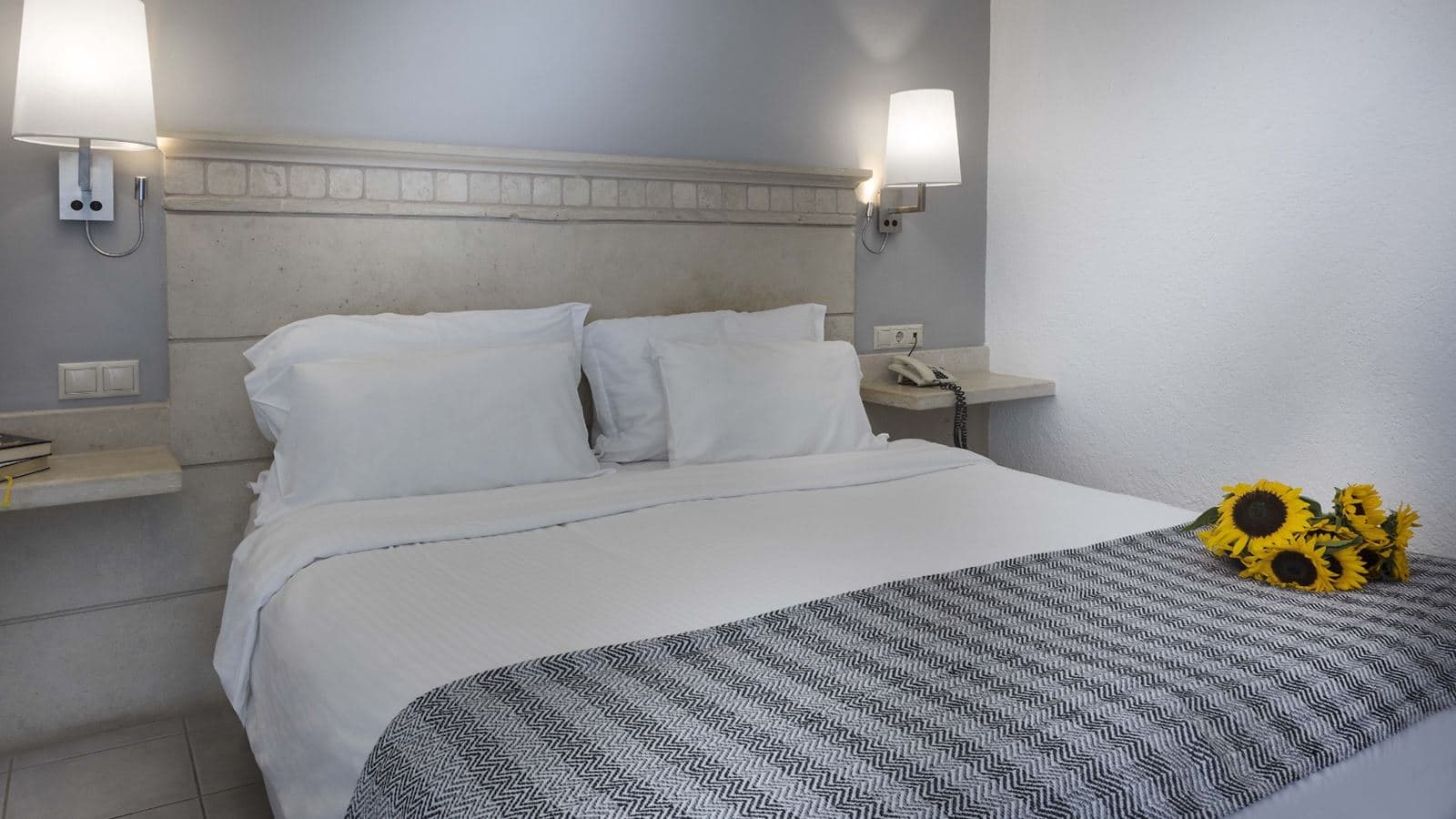 rooms-economy-room