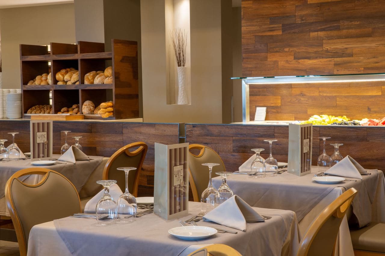restaurants-main-restaurant