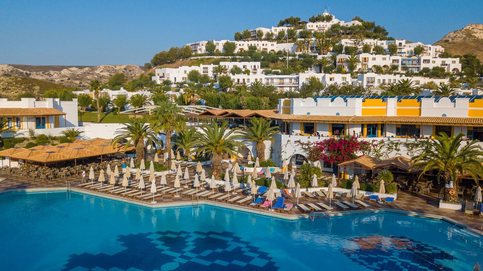 pools-outdoor-pool
