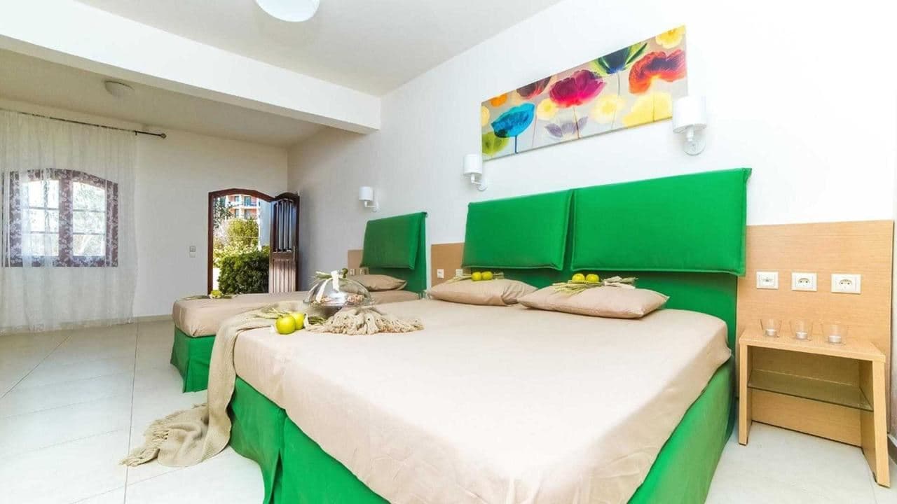 rooms-studio-superior-triple-gardenview-balcony-or-terrace