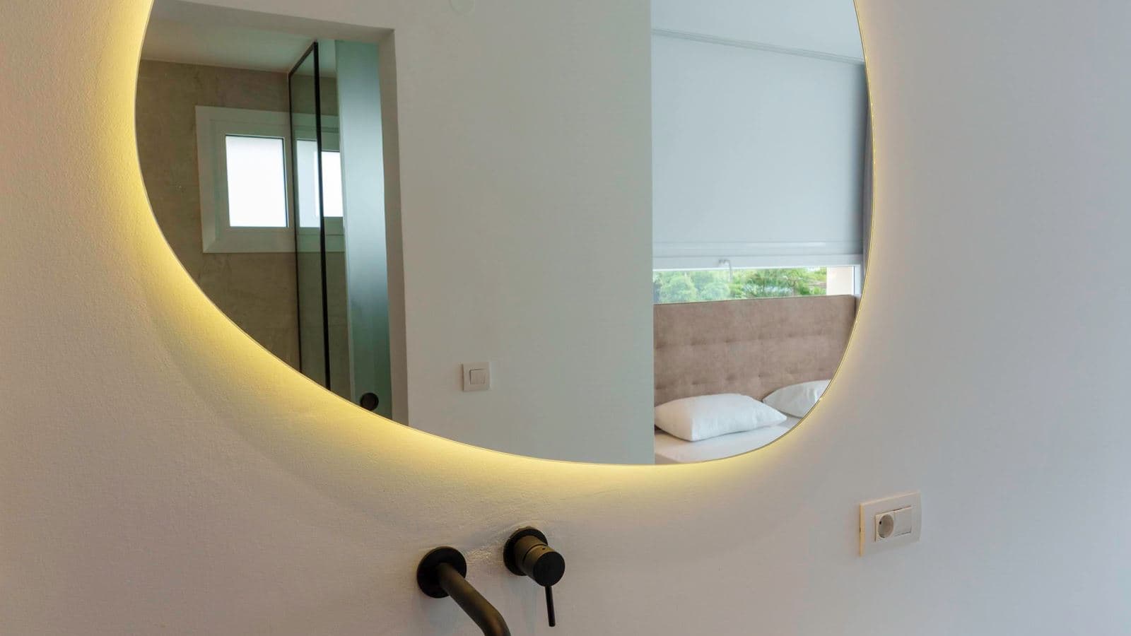 rooms-room-deluxe-twin-balcony-or-terrace