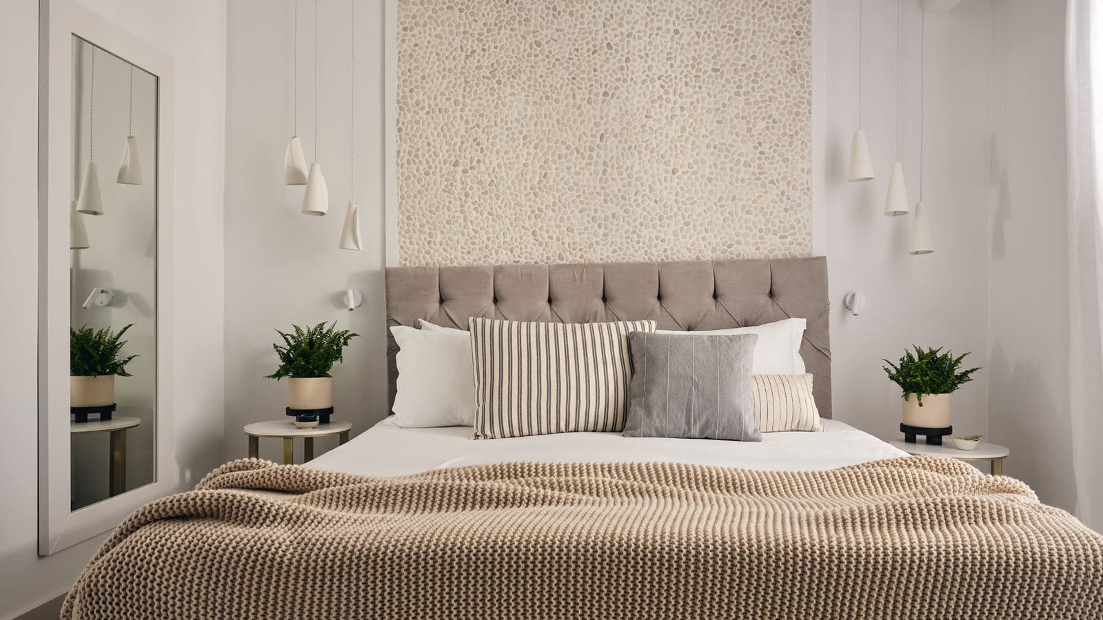 rooms-superior-double-room-side-sea-view