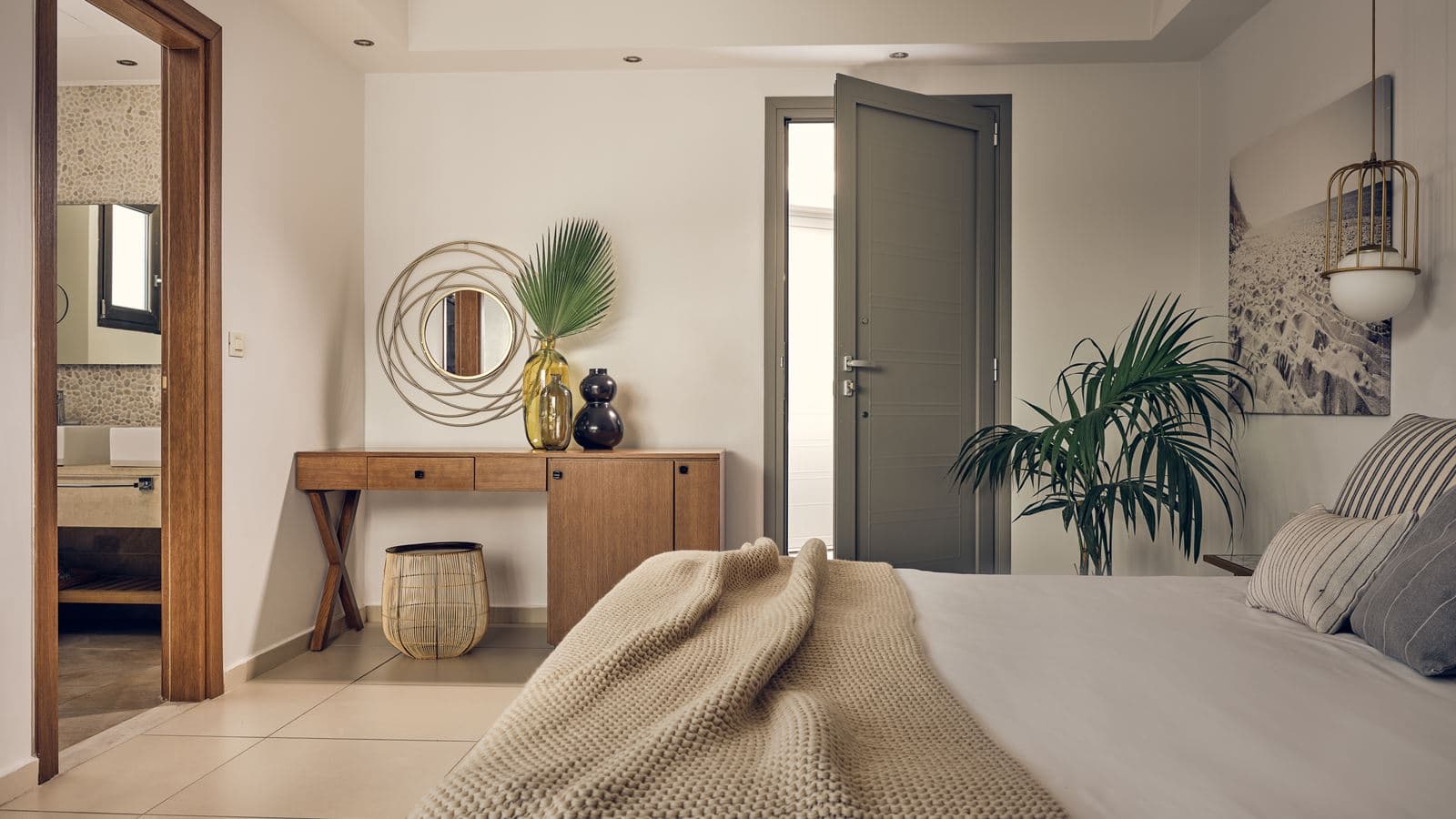 rooms-superior-double-sharing-pool-garden-view-single-use