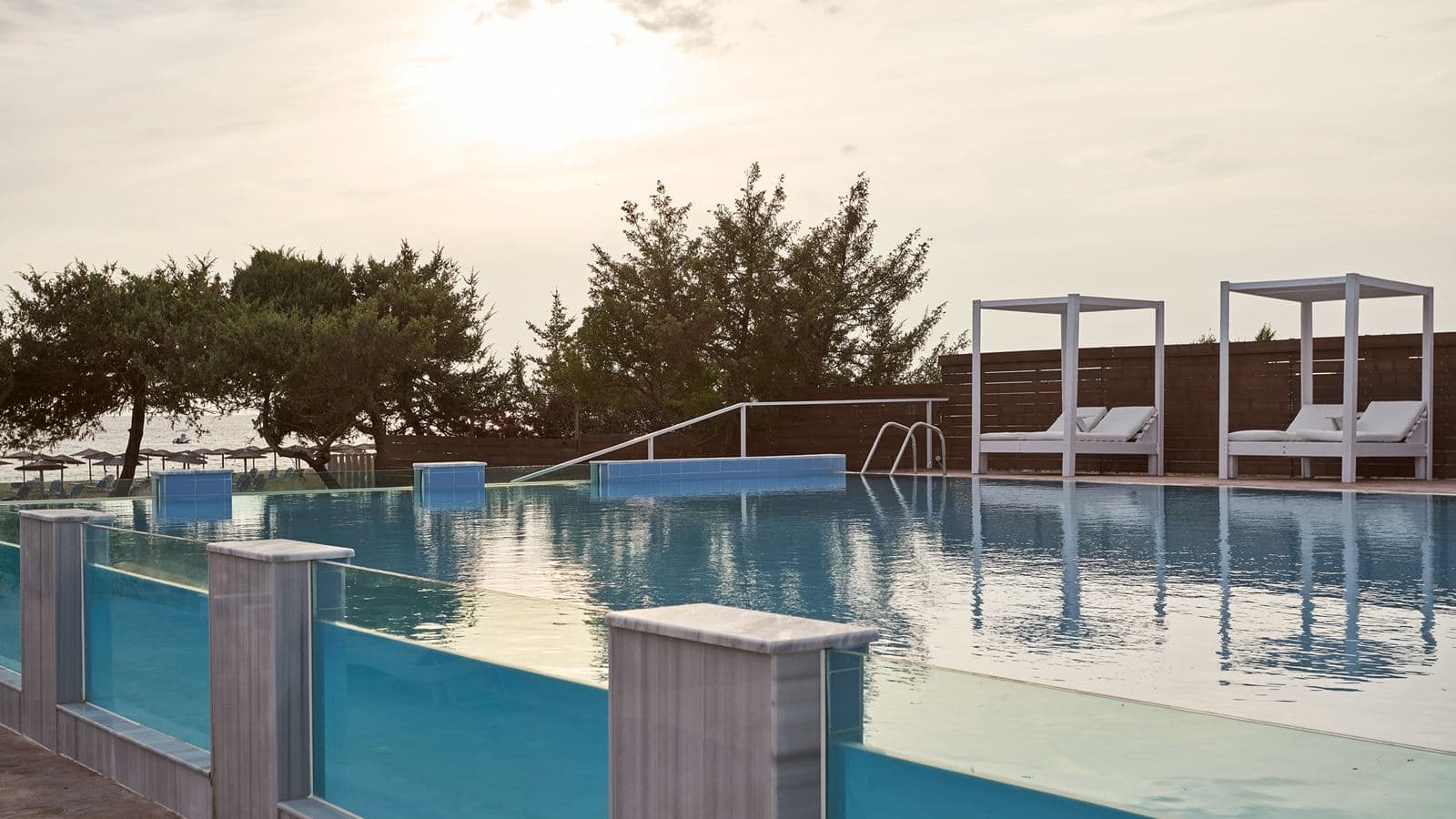 restaurants-mare-specialty-restaurant