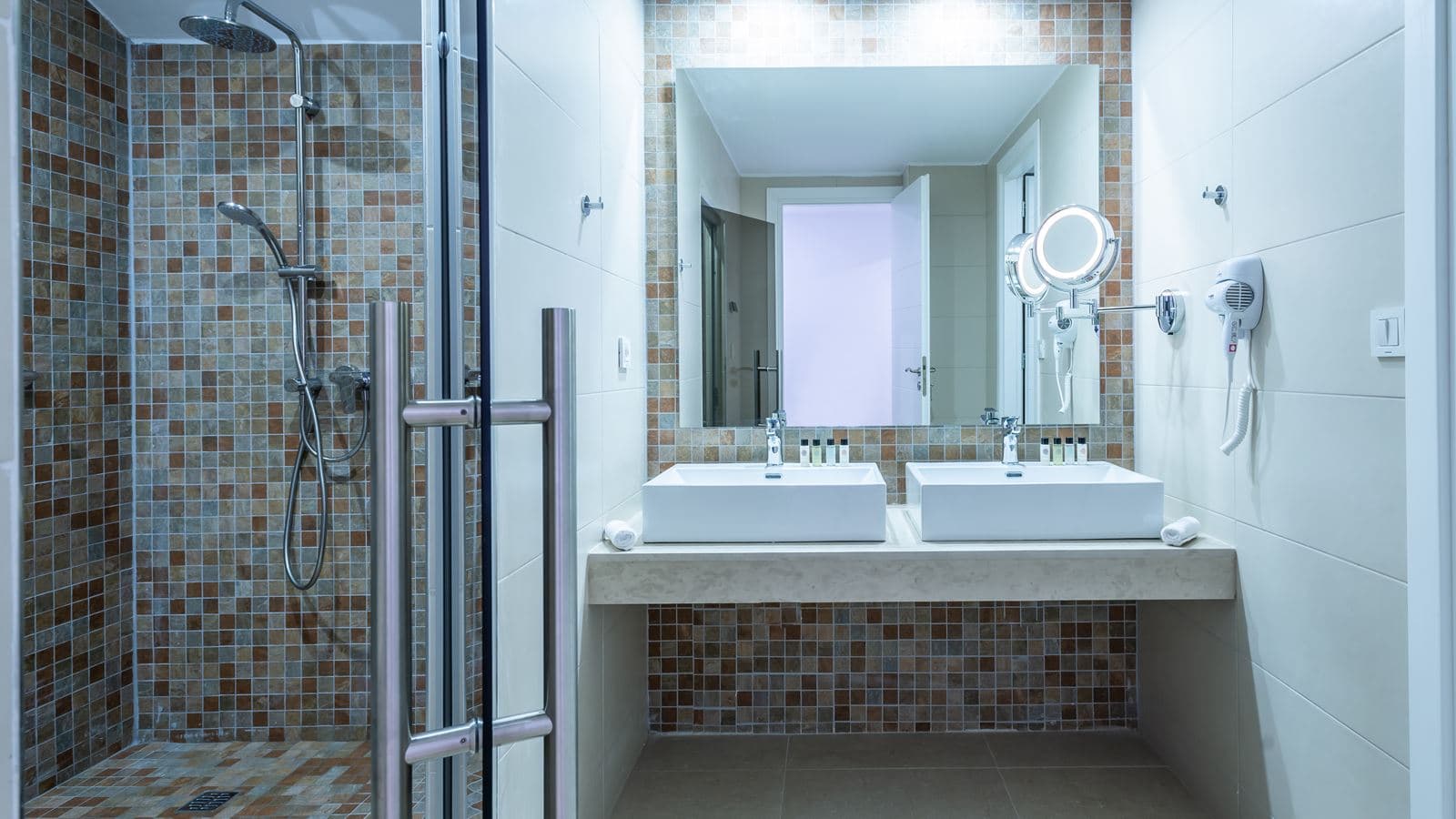 rooms-spa-suite