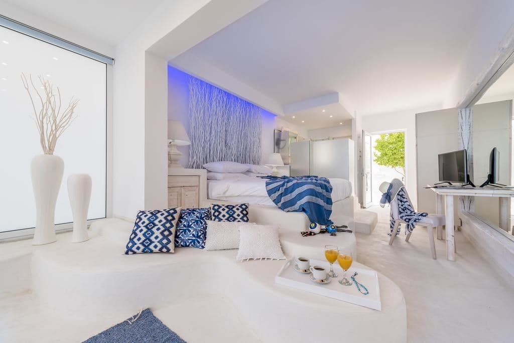 rooms-suite-balcony